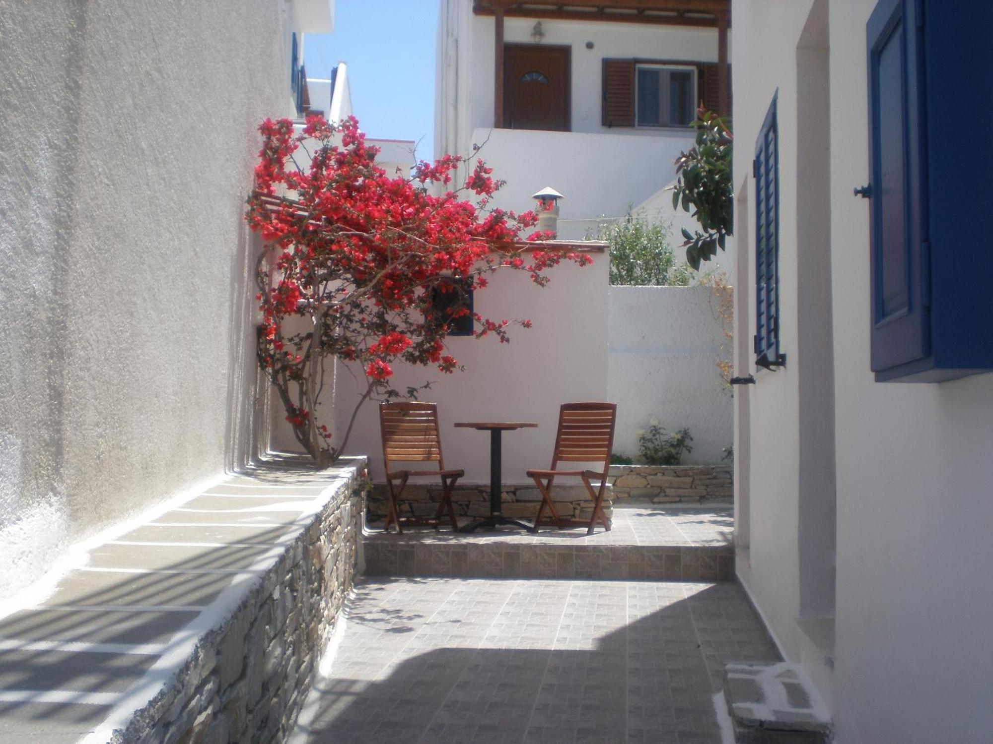 Armonia Pension Chora Exterior foto